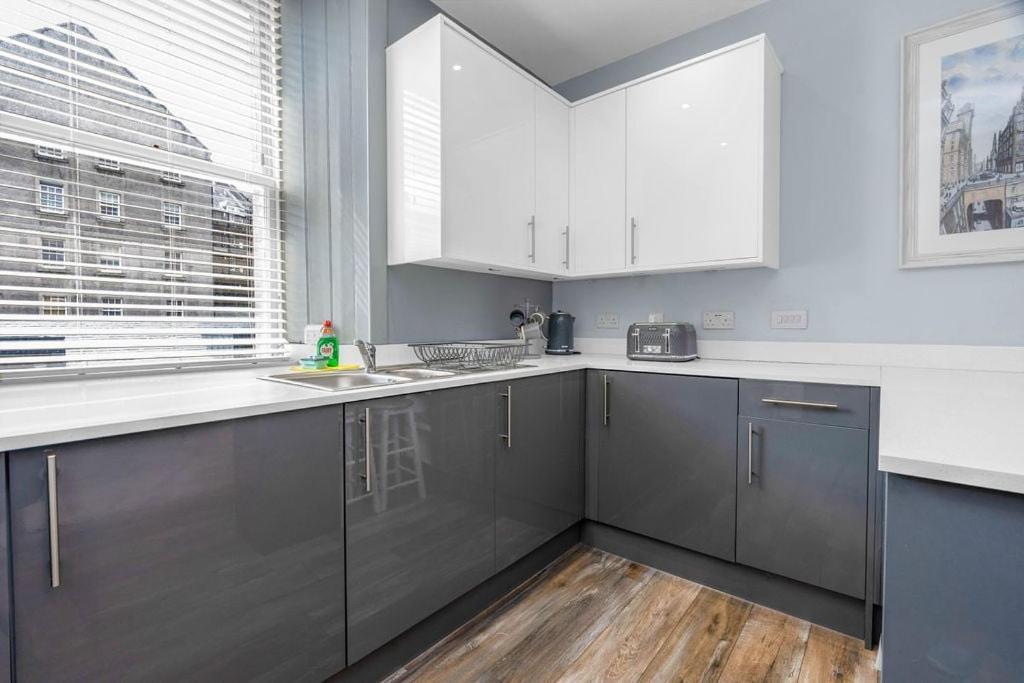 Guestready - Lovely Nest In The Old Town Edimburgo Exterior foto